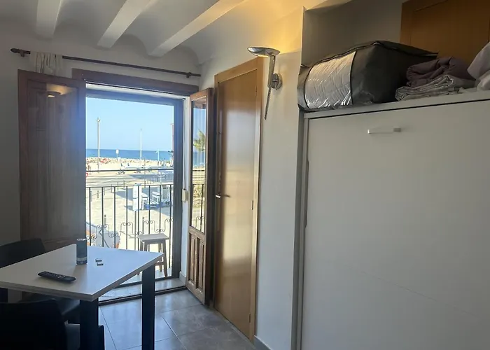 Arsenal 31 By Seaward Suites